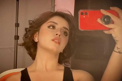 alizeh shah considers bts comparison a compliment alizeh shah considers bts comparison a compliment