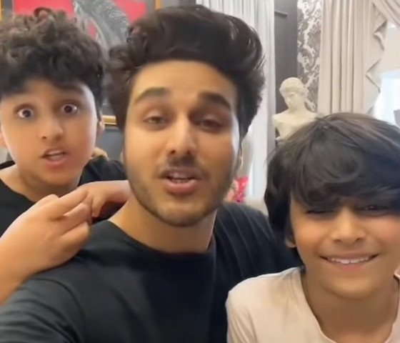 laughing along british asian actor ahsan khan recreates infamous interview meme laughing along british asian actor ahsan khan recreates infamous interview meme