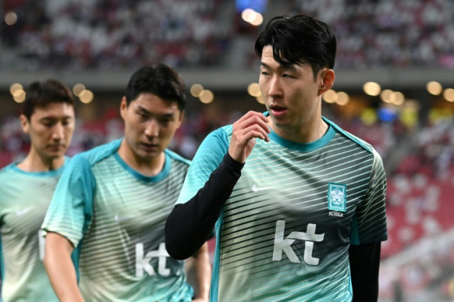 son tells south korean football bosses not to rush coach search