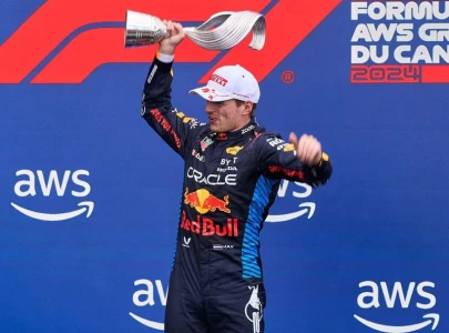 verstappen wins crazy rain hit canadian grand prix
