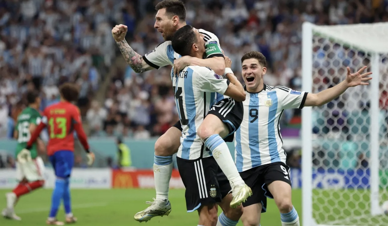 Just enjoy Messi and Di Maria while you can urges Scaloni mharis