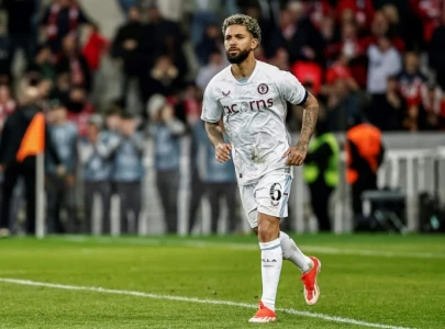 juventus sign douglas luiz from aston villa juventus sign douglas luiz from aston villa