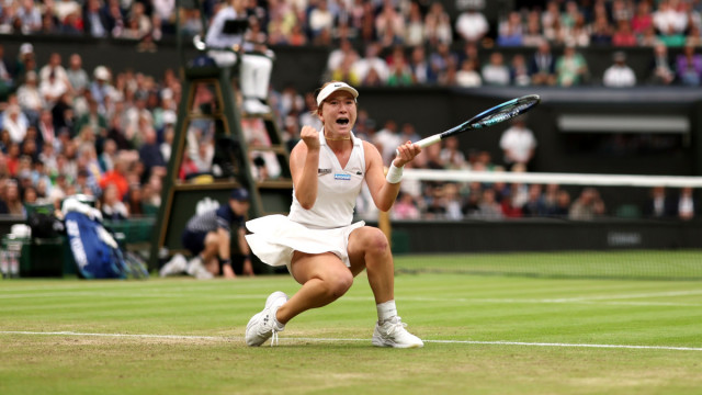 sun inspired by youtube greats in making wimbledon history