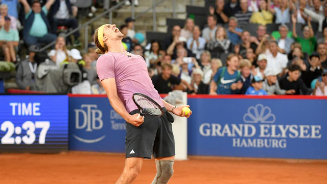 zverev outlasts gaston to reach hamburg quarter finals zverev outlasts gaston to reach hamburg quarter finals