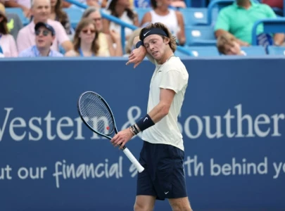 top seeds rublev and sabalenka tested in washington wins top seeds rublev and sabalenka tested in washington wins