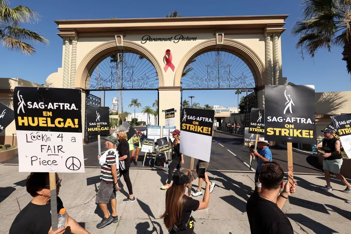 actors hollywood studios still at odds on ai and other issues union says actors hollywood studios still at odds on ai and other issues union says