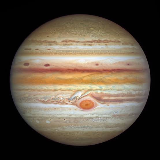 hubble captures stunning images of jupiter