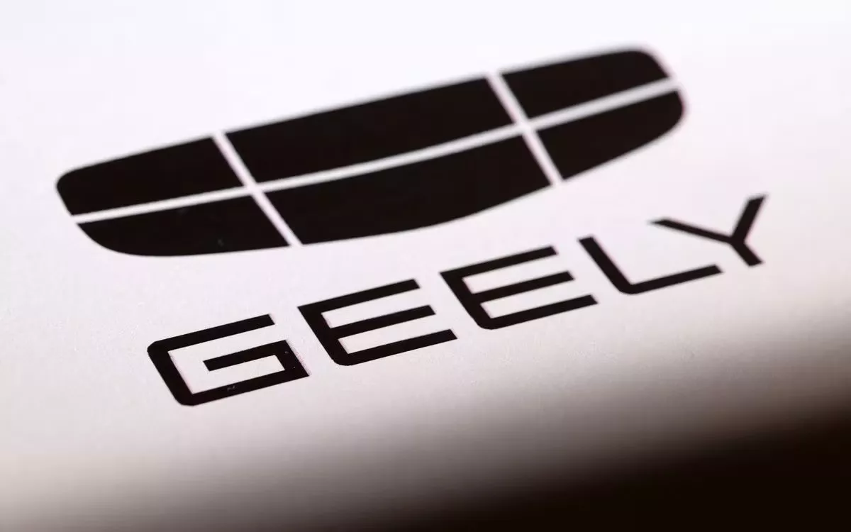 china s geely launches 11 low orbit satellites for autonomous cars china s geely launches 11 low orbit satellites for autonomous cars