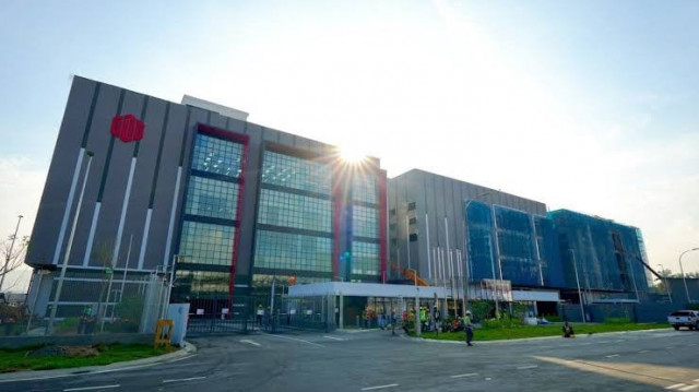 data centre firm gds confirms investor talks on potential deals outside china data centre firm gds confirms investor talks on potential deals outside china