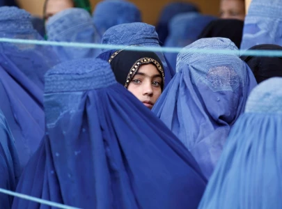 oic condemns taliban ban on women working for ngos in afghanistan