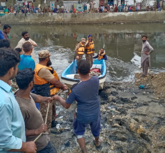 pakistan army using all resources to ward off impacts of flash floods in karachi pakistan army using all resources to ward off impacts of flash floods in karachi