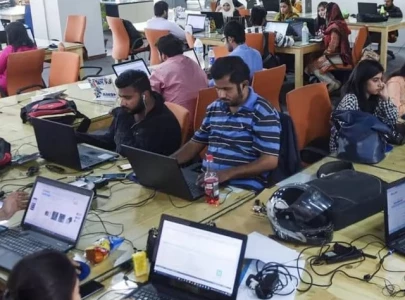 it experts call on govt for urgent 5g rollout to combat slow internet it experts call on govt for urgent 5g rollout to combat slow internet