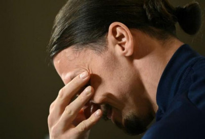 emotional zlatan returns to sweden squad emotional zlatan returns to sweden squad