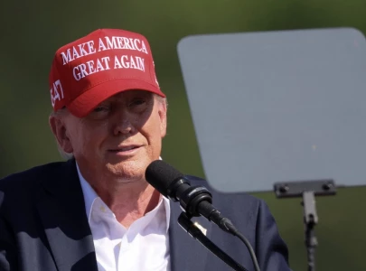 trump distances himself from project 2025 despite conservative group ties