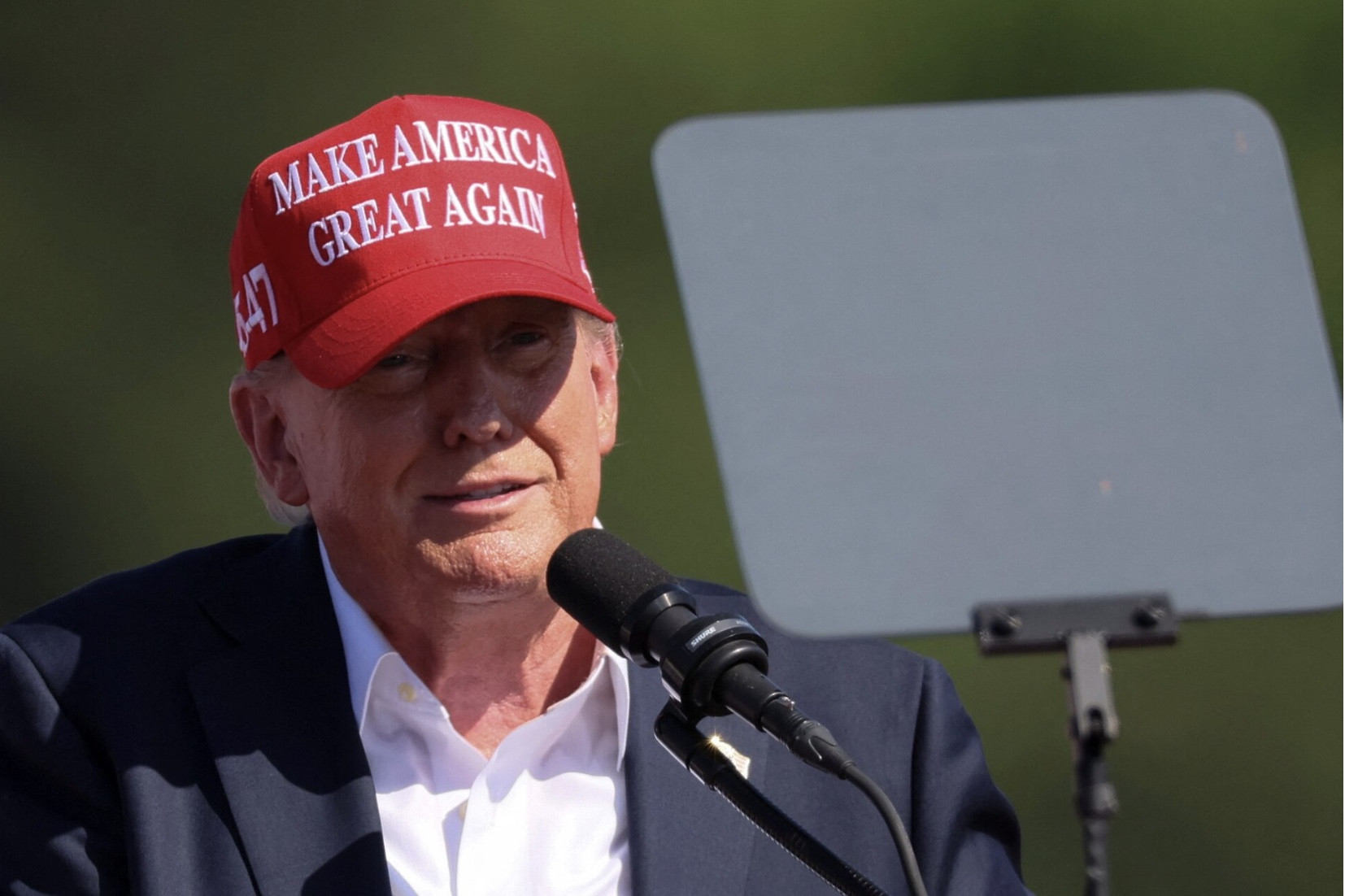 former u s president and republican presidential candidate donald trump speaks while holding a campaign event in chesapeake virginia photo reuters