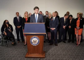 us lawmaker reports israeli hostage photos vandalized in protest