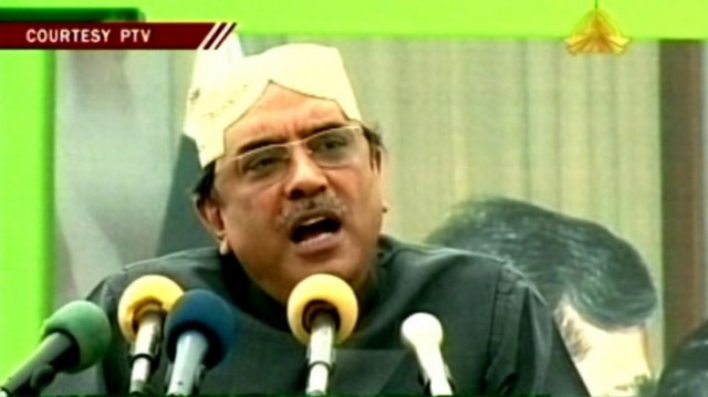 zardari lauds 18th amendment zardari lauds 18th amendment
