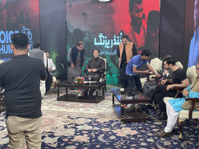 imran raises rs5b funds for flood victims within hours imran raises rs5b funds for flood victims within hours