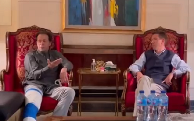 british high commissioner pcb chairman call on pti chief in lahore screengrab