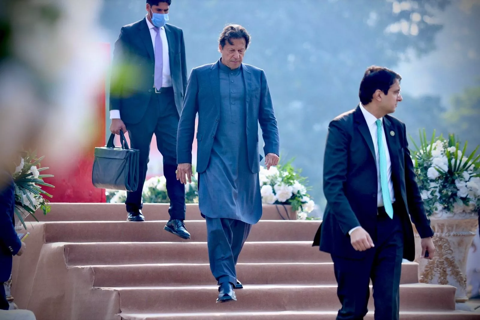 prime minister imran khan at the launching ceremony of naya pakistan health card initiative in lahore dec 31 2021 photo facebook imrankhanofficial prime minister imran khan at the launching ceremony of naya pakistan health card initiative in lahore dec 31 2021 photo facebook imrankhanofficial
