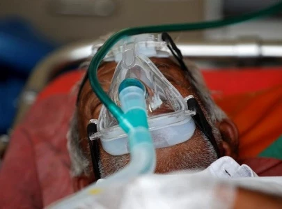 indian hospitals swamped by coronavirus as countries promise aid