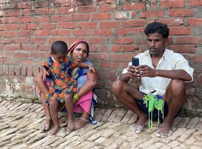 india falls behind pakistan bangladesh in global hunger index