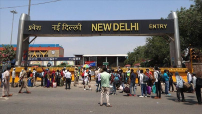 coronavirus cases in india surpass 900 000