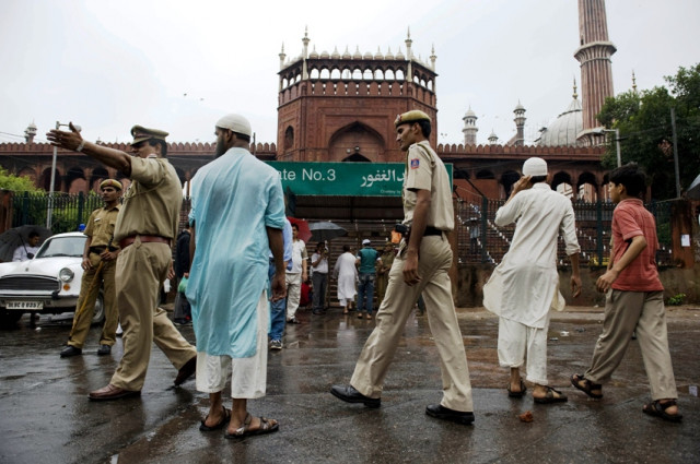 two foreigners wounded in delhi shooting two foreigners wounded in delhi shooting