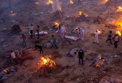 india s covid 19 crisis beyond heartbreaking as first foreign aid trickles in india s covid 19 crisis beyond heartbreaking as first foreign aid trickles in
