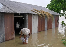 at least 11 dead as heavy rainfall causes widespread flooding in india