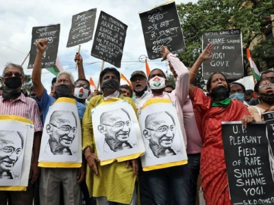 protests rumble in india over alleged gang rape of young woman protests rumble in india over alleged gang rape of young woman