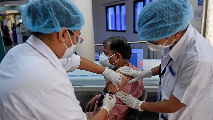 india is aiming to vaccinate 300 million people against covid 19 photo afp