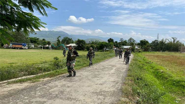 indian minister s home set ablaze in violence hit manipur state