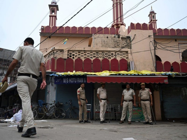 mosques shut after hindu muslim riots near india s capital mosques shut after hindu muslim riots near india s capital