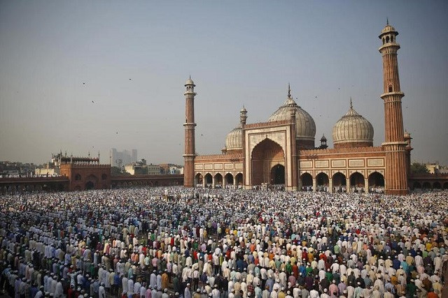 muslims offer eid al adha prayers at the jama masjid grand mosque in the old quarters of delhi october 6 2014 muslims around the world celebrate eid al adha by the sacrificial killing of sheep goats cows and camels to commemorate prophet abraham s willingness to sacrifice his son ismail on god s command photo reuters