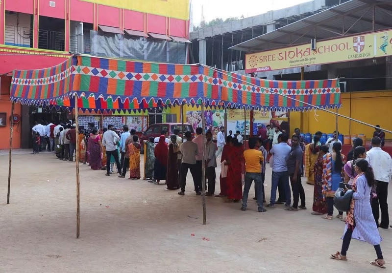 people queue to vote outside a polling station during the telangana legislative assembly election in hyderabad india november 30 2023 photo reuters