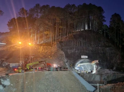 rescuers drill to send more food to trapped workers in indian tunnel rescuers drill to send more food to trapped workers in indian tunnel
