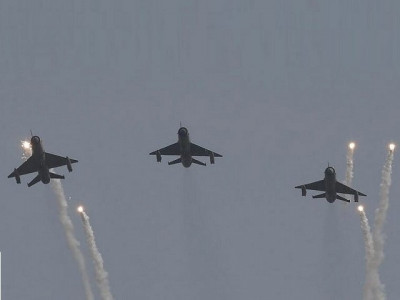 two indian air force pilots killed as another mig 21 crashes