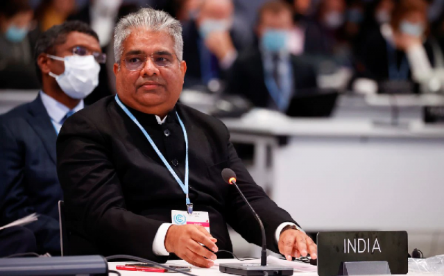 india s environment minister bhupender yadav attends the un climate change conference cop26 in glasgow scotland britain november 13 2021 photo reuters india s environment minister bhupender yadav attends the un climate change conference cop26 in glasgow scotland britain november 13 2021 photo reuters