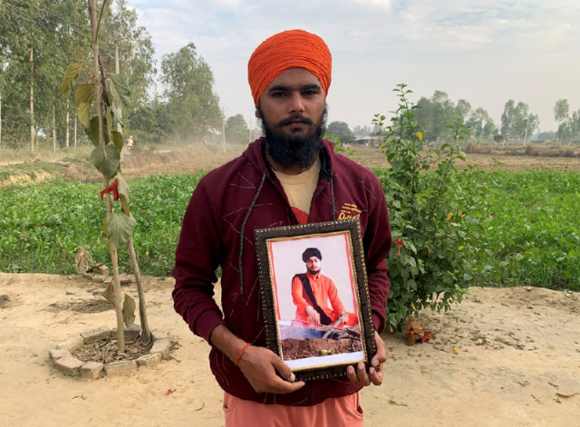 indian farmers in no mood to forgive modi despite u turn on reforms