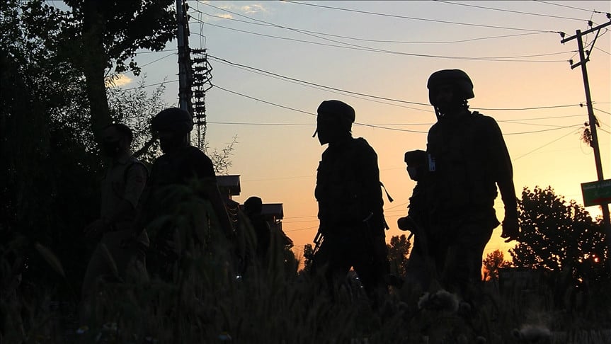 indian soldiers in iiojk photo aa file