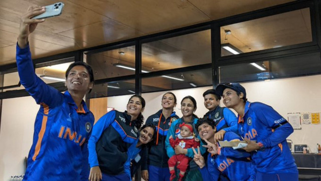 indian cricketer smiti mandhana says bismah maroof is an inspiration for sportswomen indian cricketer smiti mandhana says bismah maroof is an inspiration for sportswomen