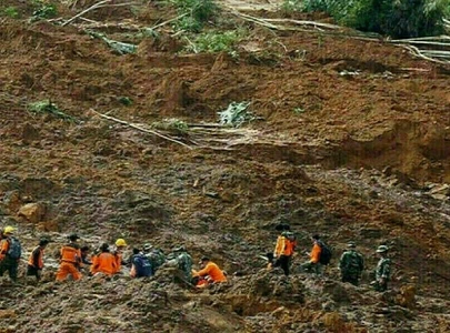indonesia mine death toll hits 13 indonesia mine death toll hits 13