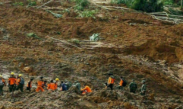 indonesia mine death toll hits 13 indonesia mine death toll hits 13