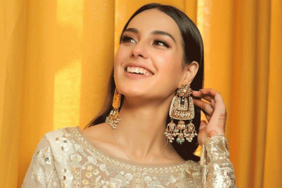 iqra aziz talks why she prefers dramas instead of films iqra aziz talks why she prefers dramas instead of films