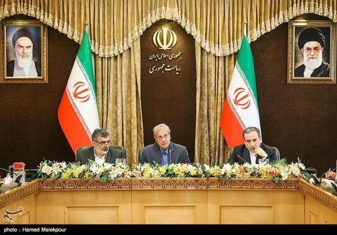 abbas araqchi iranian deputy foreign minister for political affairs r behrouz kamalvandi iran s atomic energy organization spokesman l and iran s government spokesman ali rabiei attend a news conferenece in tehran iran july 7 2019 tasnim news agency handout via reuters