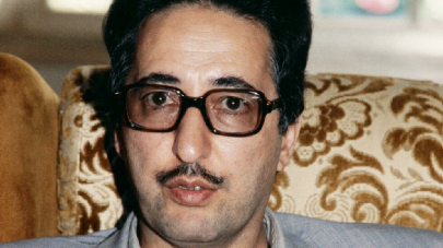 iran s first president abolhassan banisadr dies