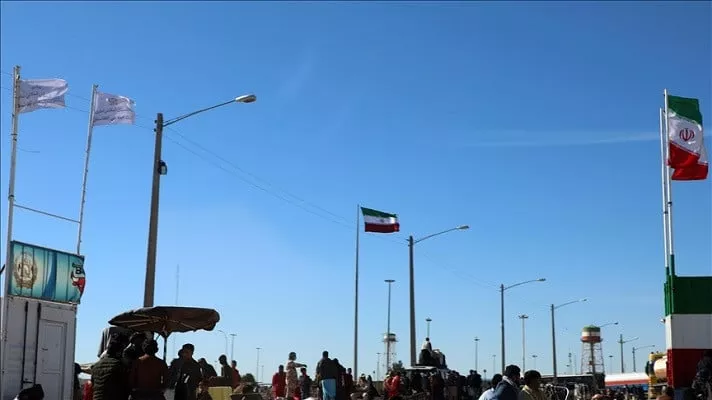 taliban authorities were paving a road in the border zone with iran when the dispute occurred photo anadolu agency taliban authorities were paving a road in the border zone with iran when the dispute occurred photo anadolu agency