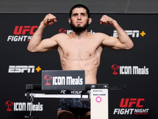 ufc 311 huge main event shift tsarukyan out moicano steps against makhachev ufc 311 huge main event shift tsarukyan out moicano steps against makhachev