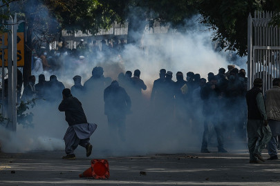 punjab govt reviews employees present at capital s protests punjab govt reviews employees present at capital s protests
